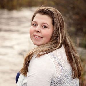 Meet your Posher, Abby